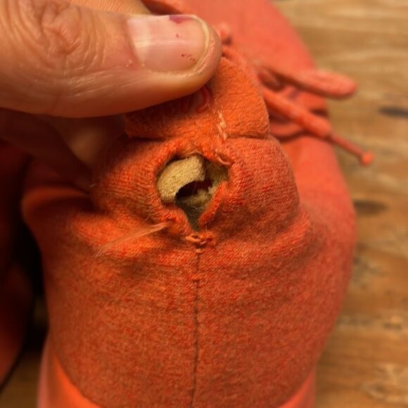 AllBirds wool runners woman’s orange tennis shoes in size 8 - Picture 5 of 10